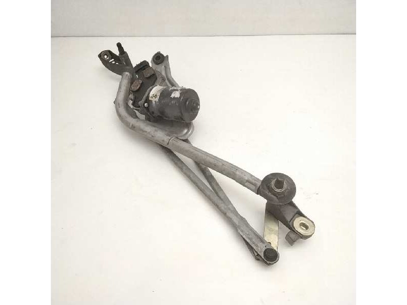 Recambio de motor limpia delantero para nissan almera (n15) 2.0 diesel referencia OEM IAM  MOTOR LIMPIA DEL.NIS ALMERA 95->98 40