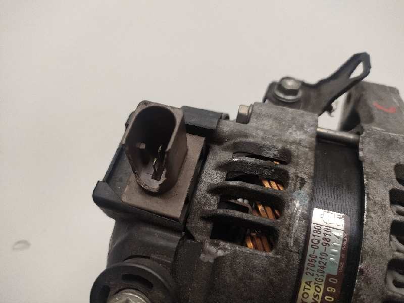 Recambio de alternador para toyota aygo (kgb/wnb) city referencia OEM IAM 27060-0Q180  