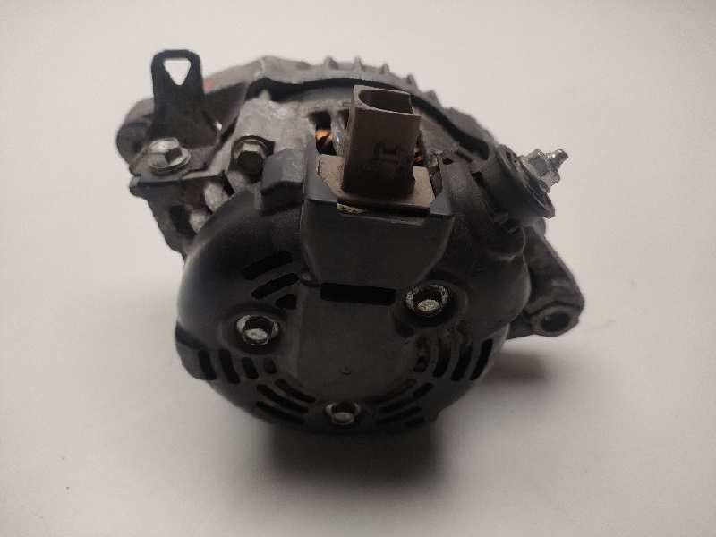 Recambio de alternador para toyota aygo (kgb/wnb) city referencia OEM IAM 27060-0Q180  