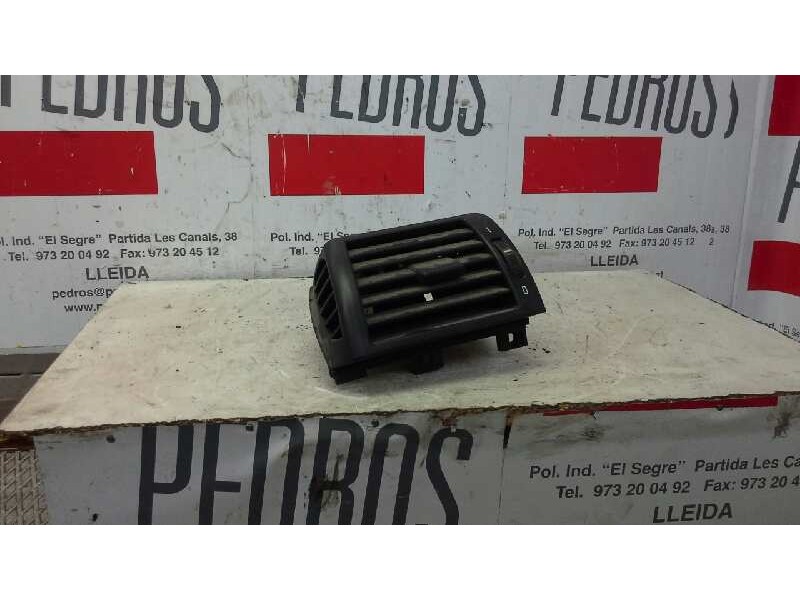 Recambio de aireador izquierdo para bmw serie 3 berlina (e46) 320d referencia OEM IAM   