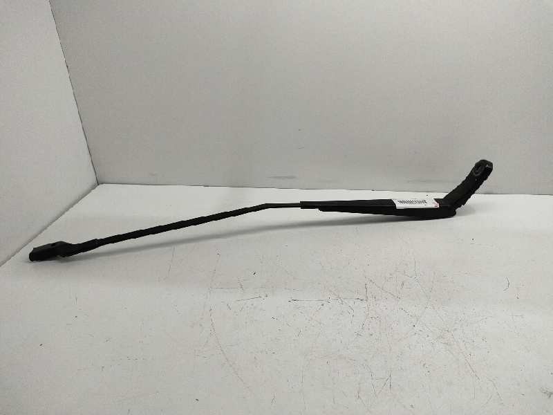 Recambio de brazo limpia delantero izquierdo para peugeot 3008 confort referencia OEM IAM 9672059480  