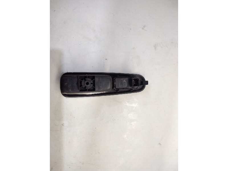 Recambio de mando elevalunas trasero izquierdo para peugeot 3008 confort referencia OEM IAM   