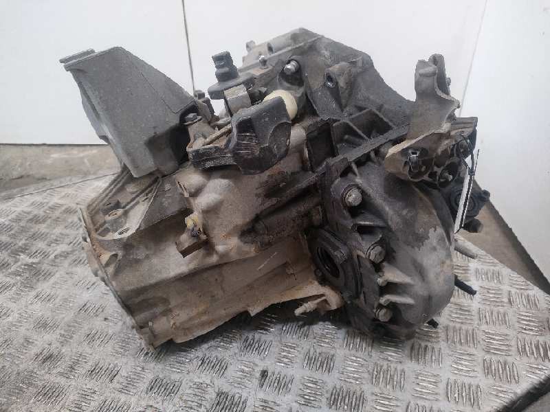 Recambio de caja cambios para peugeot 508 business line referencia OEM IAM 20MB27  