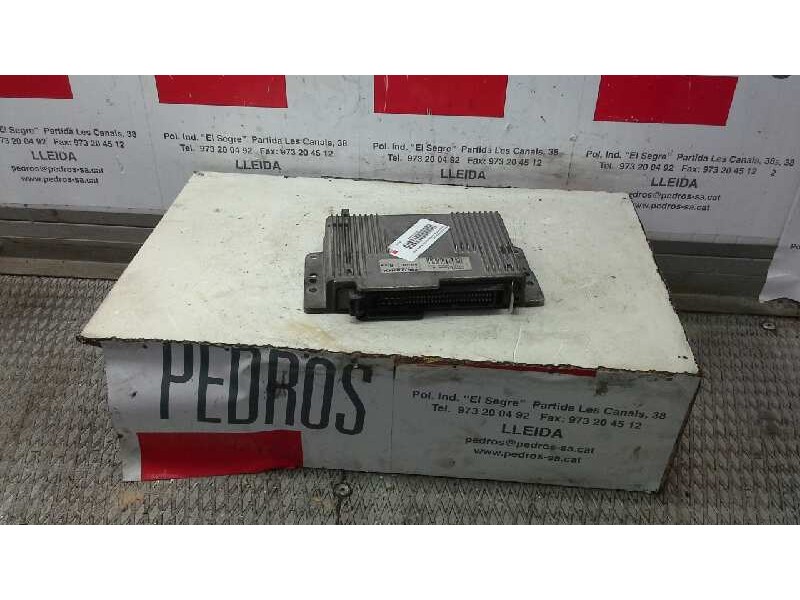 Recambio de centralita motor uce para renault megane i berlina hatchback (ba0) 1.6e europa referencia OEM IAM  271 