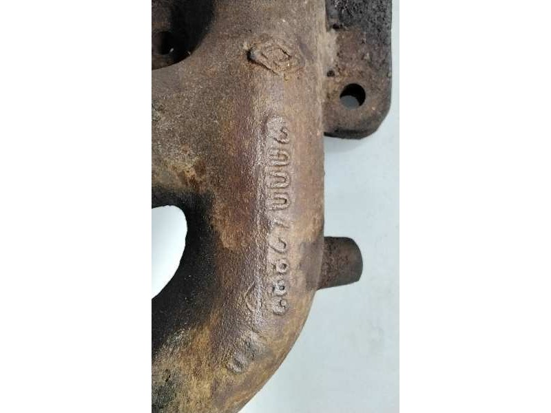 Recambio de colector escape para opel movano (2004 =>) 2.5 cdti cat (g9u-754 / lzm) referencia OEM IAM 200042882  