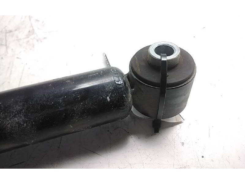 Recambio de amortiguador trasero derecho para hyundai getz (tb) 1.3 gls referencia OEM IAM 423142JP  