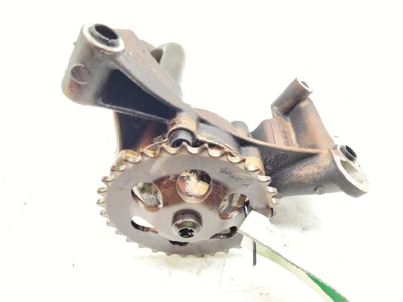Recambio de bomba aceite para audi a3 (8l) 1.8 ambiente referencia OEM IAM 06A115105B  