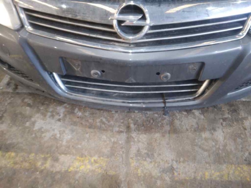 opel astra h berlina del año 2007