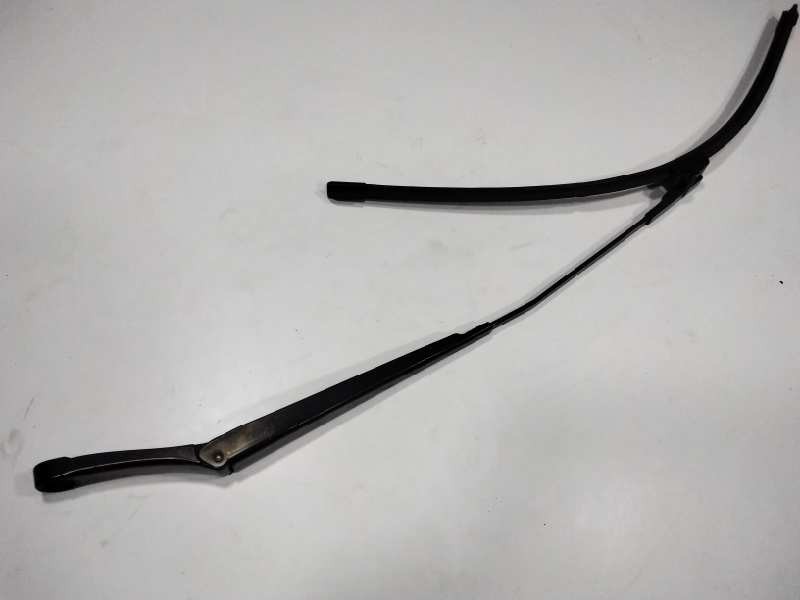 Recambio de brazo limpia delantero derecho para volkswagen touran (1t1) trendline referencia OEM IAM   
