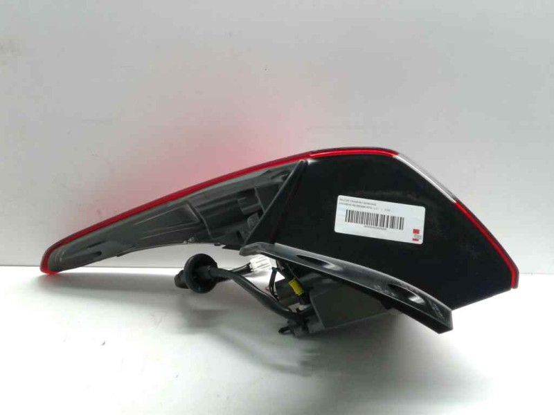 Recambio de piloto trasero derecho para hyundai i30 (gd) referencia OEM IAM 92402A50R  