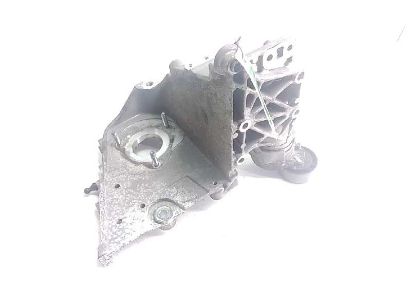 Recambio de soporte bomba inyeccion para opel vectra c caravan elegance referencia OEM IAM   