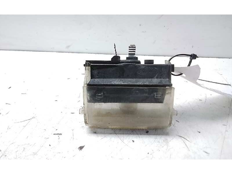 Recambio de piloto matricula para opel vectra a gl referencia OEM IAM 1224153  