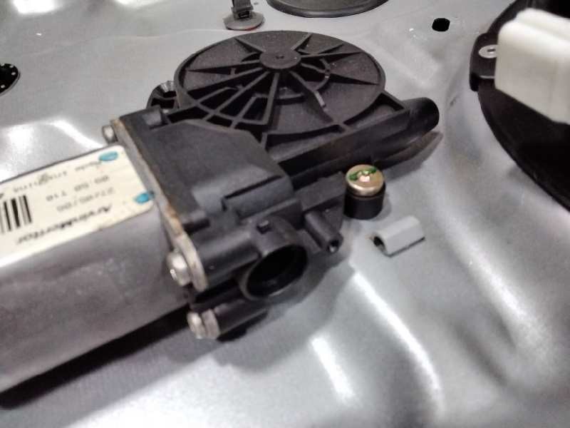 Recambio de elevalunas trasero derecho para hyundai santa fe (bm) 2.2 crdi comfort 4x4 referencia OEM IAM 963003B100  