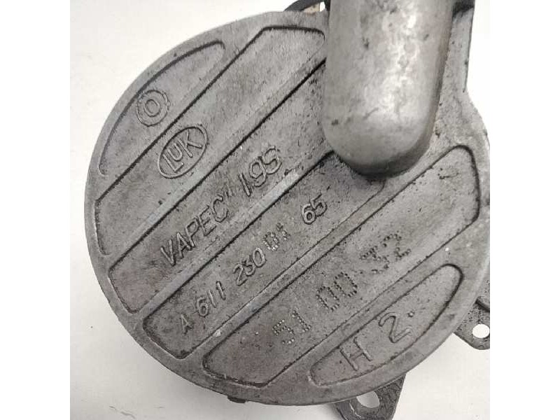 Recambio de depresor freno / bomba vacio para mercedes vito (w638) caja cerrada 2.2 16v cdi turbodiesel cat referencia OEM IAM A