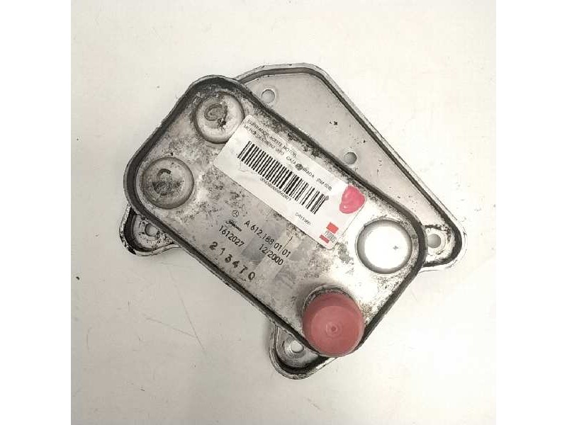 Recambio de enfriador aceite motor para mercedes vito (w638) caja cerrada 2.2 16v cdi turbodiesel cat referencia OEM IAM A612188