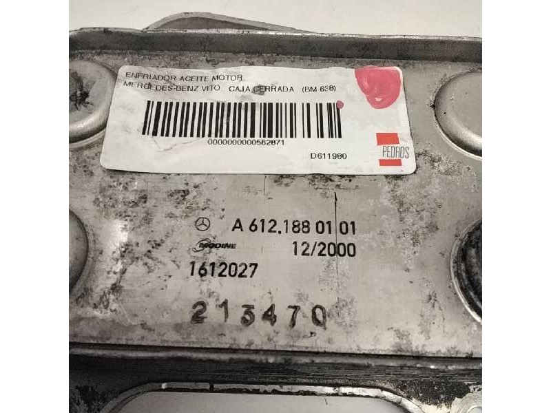 Recambio de enfriador aceite motor para mercedes vito (w638) caja cerrada 2.2 16v cdi turbodiesel cat referencia OEM IAM A612188