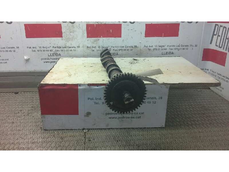 Recambio de arbol de levas para mercedes vito (w638) caja cerrada 2.2 16v cdi turbodiesel cat referencia OEM IAM R6110510101  