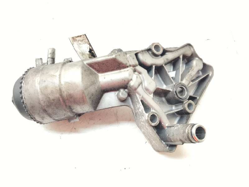 Recambio de soporte filtro aceite para opel vectra c caravan elegance referencia OEM IAM   