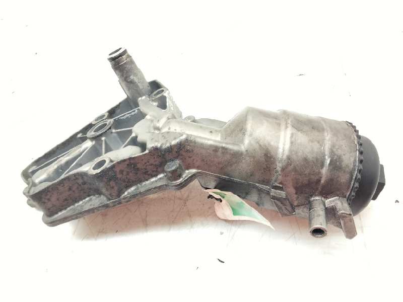 Recambio de soporte filtro aceite para opel vectra c caravan elegance referencia OEM IAM   