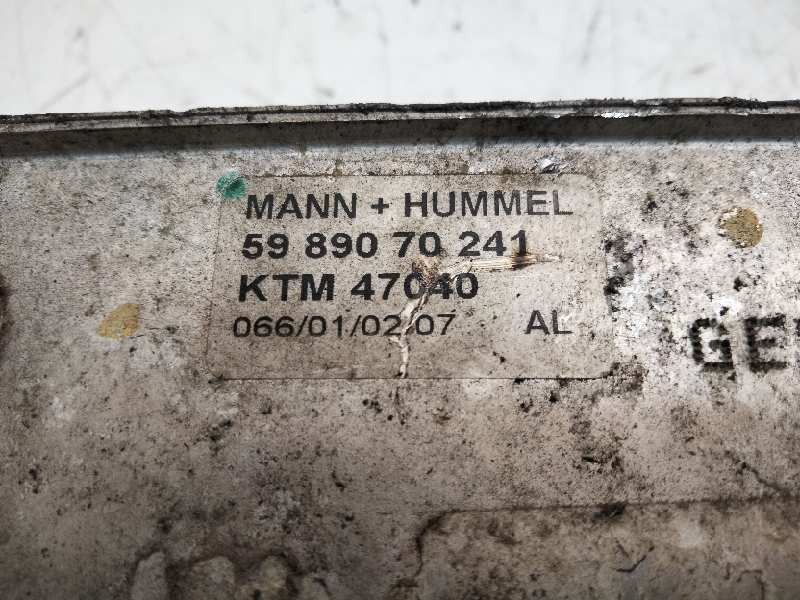 Recambio de enfriador aceite motor para opel vectra c caravan elegance referencia OEM IAM 5989070241  