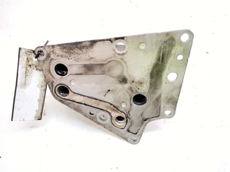 Recambio de enfriador aceite motor para opel vectra c caravan elegance referencia OEM IAM 5989070241  