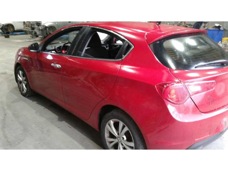 alfa romeo giulietta (191) del año 2013