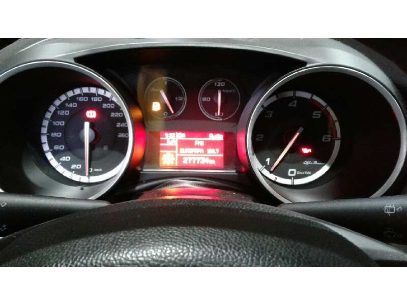 alfa romeo giulietta (191) del año 2013