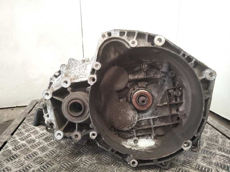 Recambio de caja cambios para opel vectra c caravan elegance referencia OEM IAM F40  