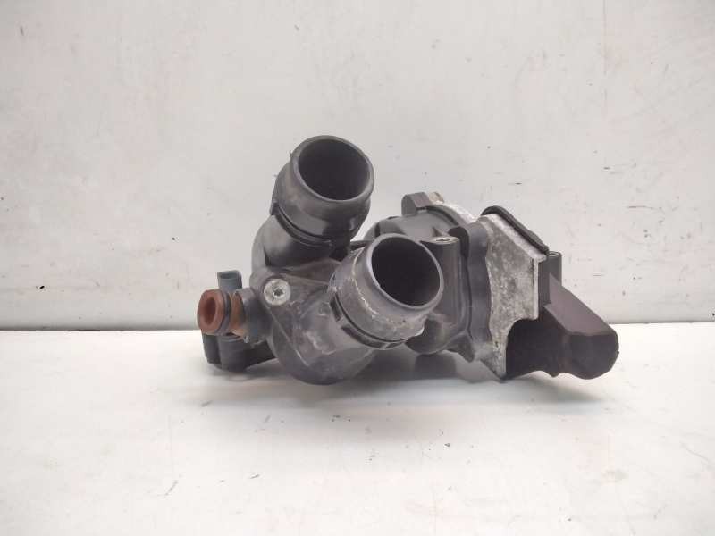 Recambio de caja termostato para volkswagen scirocco (137) 2.0 tsi (147kw) referencia OEM IAM 06J121026G  
