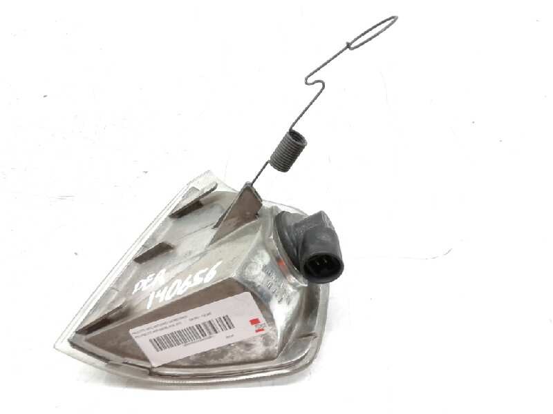 Recambio de piloto delantero derecho para peugeot 405 berlina sti referencia OEM IAM   