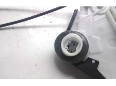 Recambio de cerradura puerta delantera izquierda para toyota yaris hybrid feel referencia OEM IAM 690400D520   2