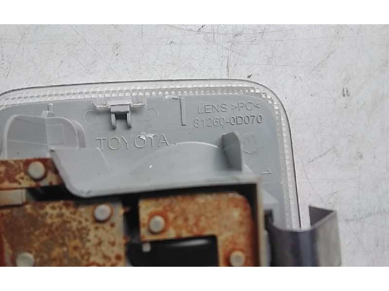 Recambio de luz interior para toyota yaris hybrid feel referencia OEM IAM 812600D070  