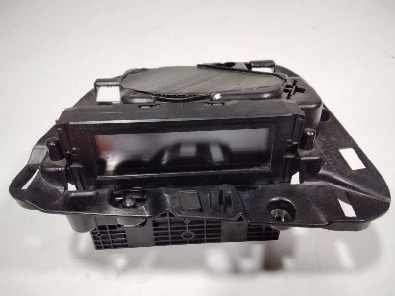 Recambio de pantalla multifuncion para volvo xc60 kinetic awd referencia OEM IAM 30781190LHD  