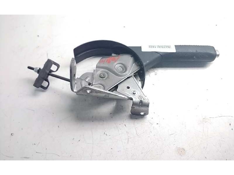 Recambio de palanca freno de mano para toyota yaris hybrid feel referencia OEM IAM 462100D210C2  