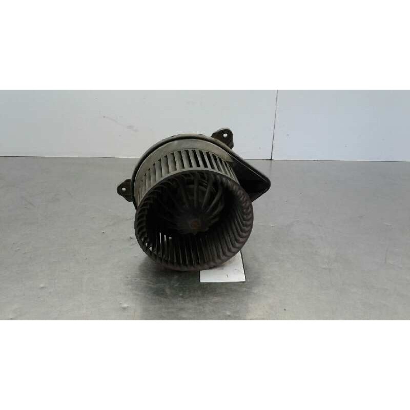Recambio de motor calefaccion para nissan primastar (x83) caja cerrada batalla corta 2,7t referencia OEM IAM   