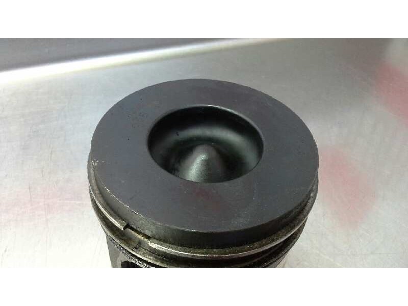 Recambio de piston para ford mondeo berlina (ge) ghia referencia OEM IAM   
