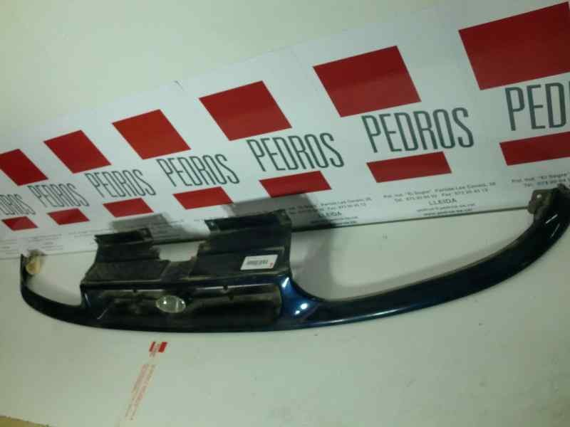 Recambio de rejilla delantera para hyundai lantra berlina (rd) referencia OEM IAM   42789