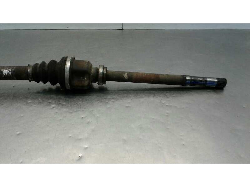 Recambio de transmision delantera derecha para citroen c4 berlina lx referencia OEM IAM 9637117880  