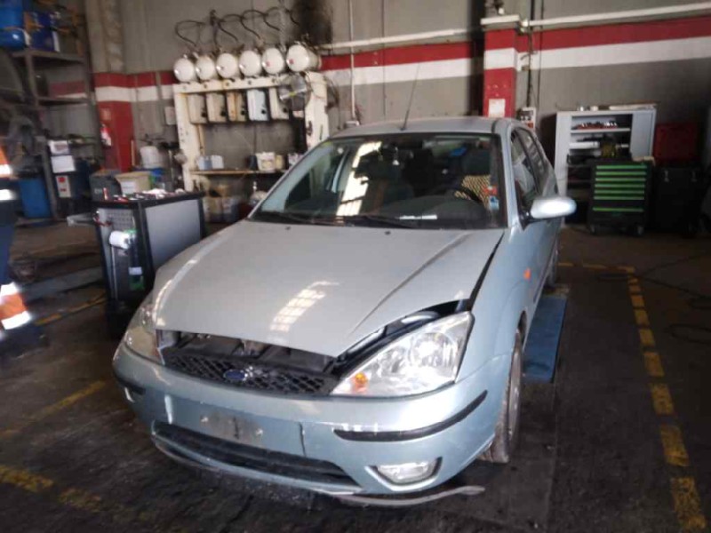 ford focus berlina (cak) del año 2004