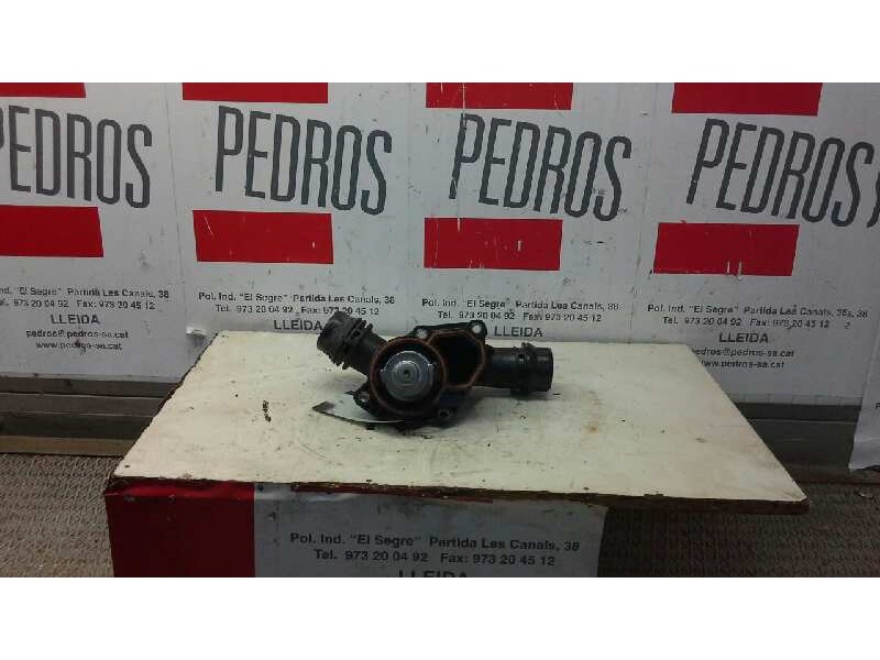 Recambio de caja termostato para bmw serie 3 berlina (e46) 2.0 16v diesel cat referencia OEM IAM 2247020  