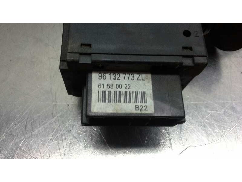 Recambio de mando limpia para citroen xsara berlina referencia OEM IAM   42825