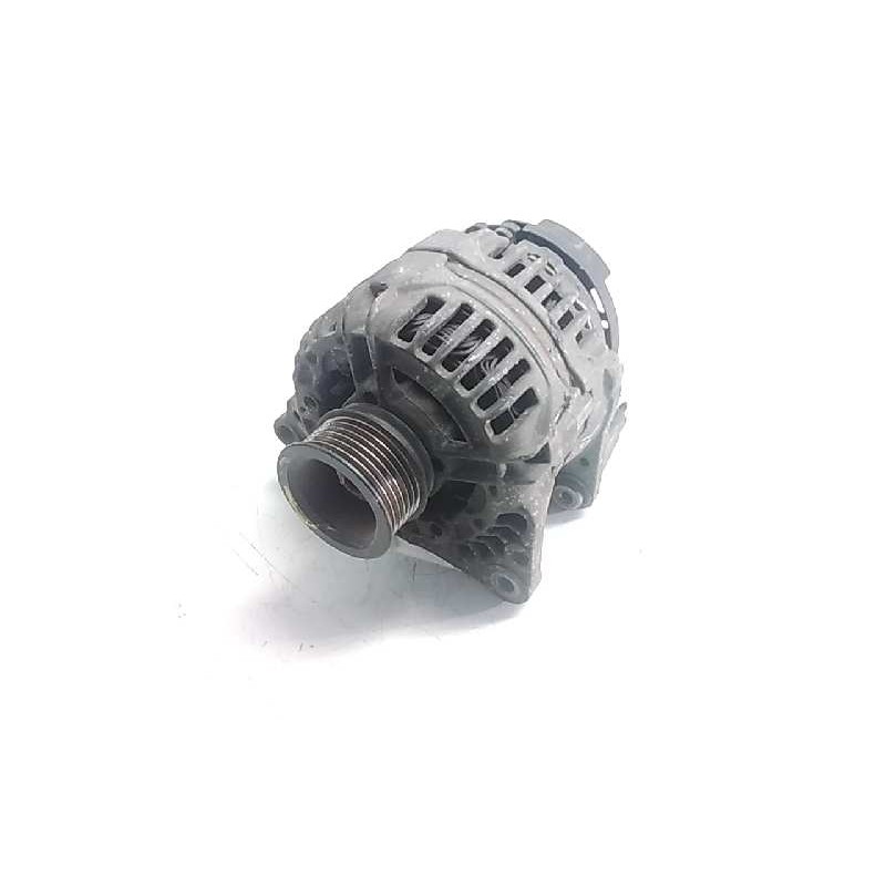 Recambio de alternador para seat ibiza (6k1) select referencia OEM IAM 028903028D  