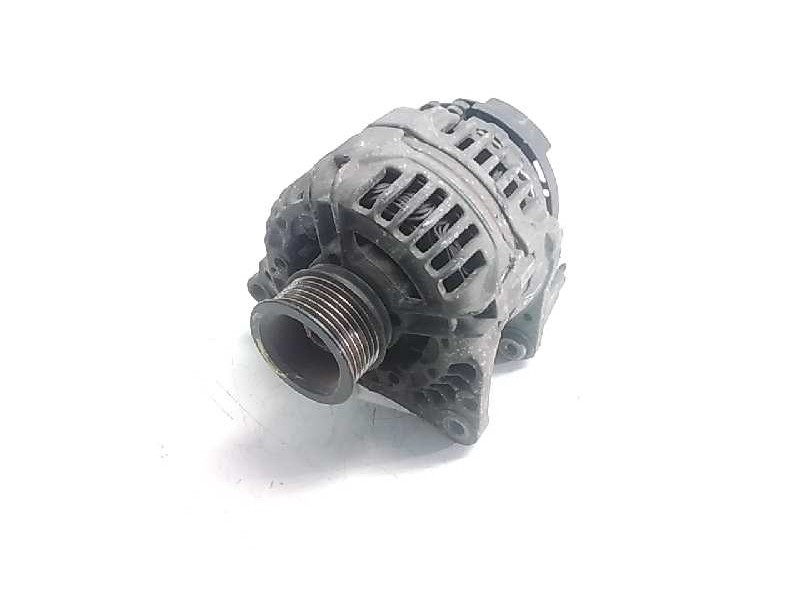 Recambio de alternador para seat ibiza (6k1) select referencia OEM IAM 028903028D  