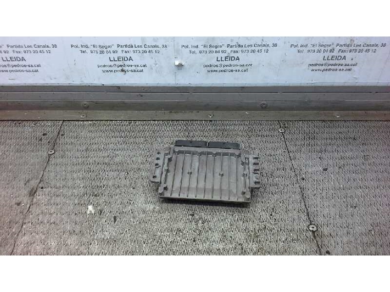 Recambio de centralita motor uce para renault megane i scenic (ja0) 1.6 16v kaleido referencia OEM IAM S110138001 245 