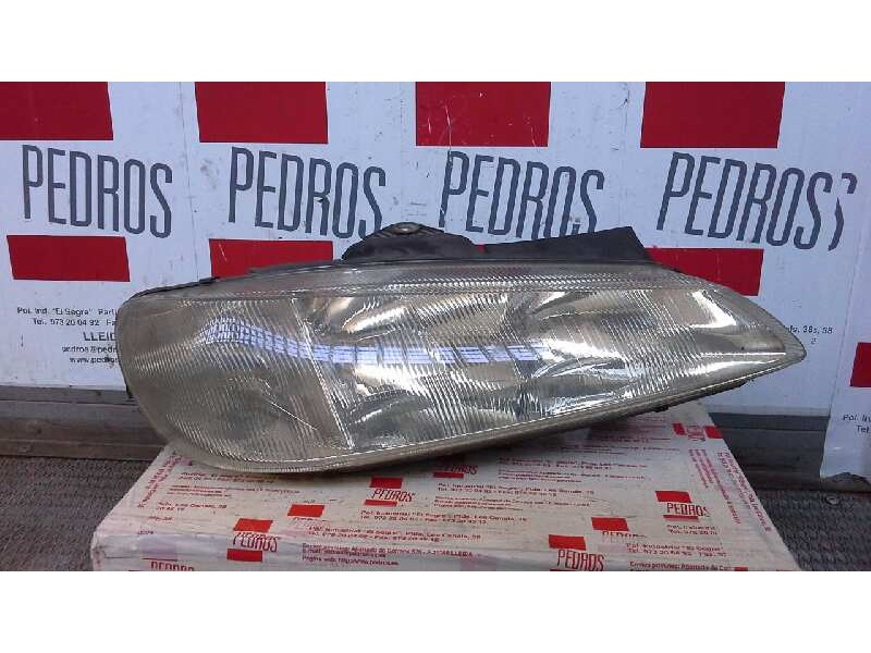 Recambio de faro derecho para peugeot 406 berlina (s1/s2) stdt referencia OEM IAM   