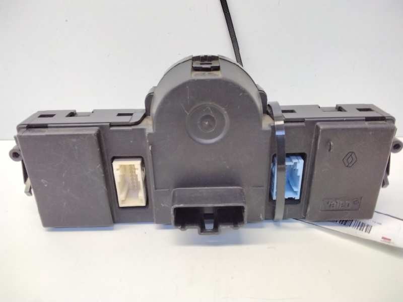 Recambio de mando climatizador para renault scenic ii confort dynamique referencia OEM IAM   