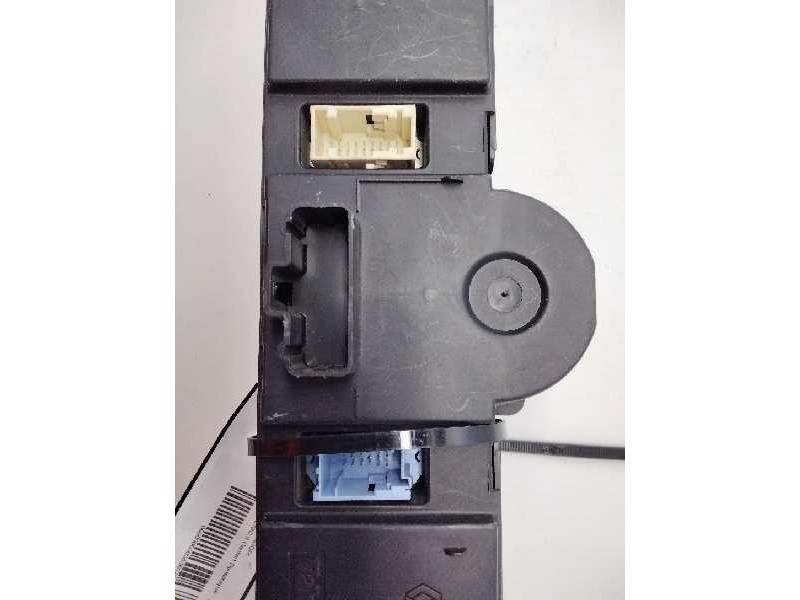 Recambio de mando climatizador para renault scenic ii confort dynamique referencia OEM IAM   
