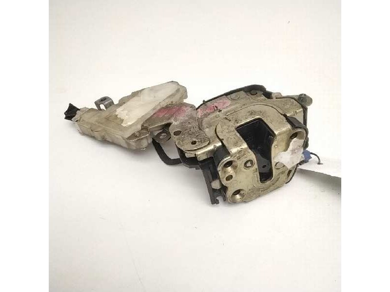 Recambio de cerradura puerta delantera derecha para nissan almera (n16/e) 1.5 16v cat referencia OEM IAM   43034