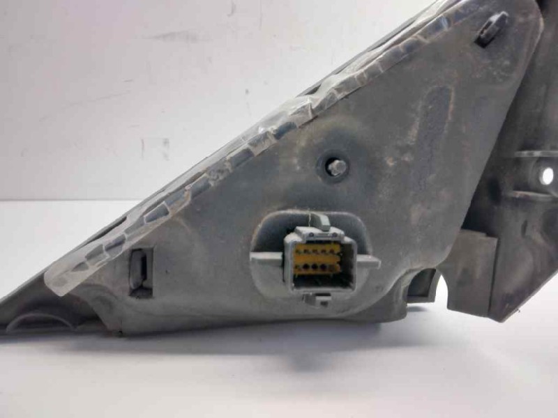 Recambio de retrovisor derecho para renault scenic ii confort dynamique referencia OEM IAM   