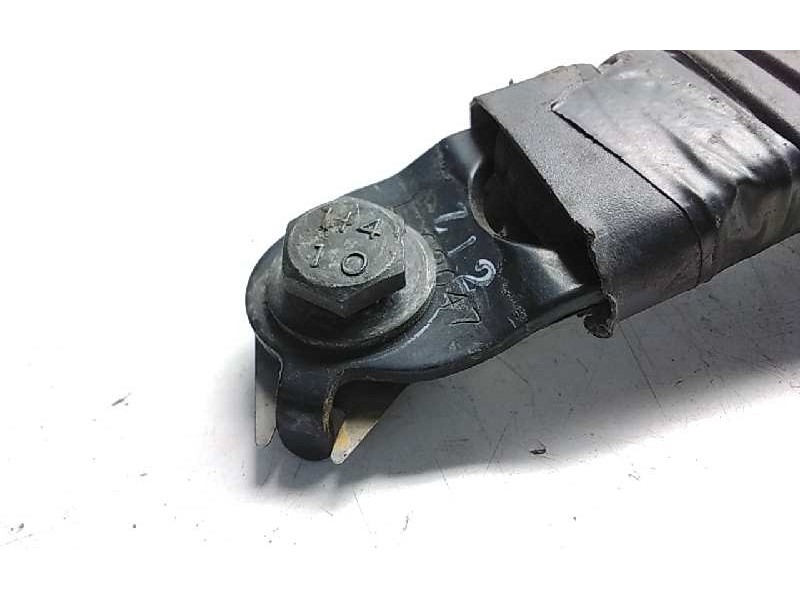 Recambio de enganche delantero izquierdo para mazda 323 berlina f/s (bj) referencia OEM IAM TK524  